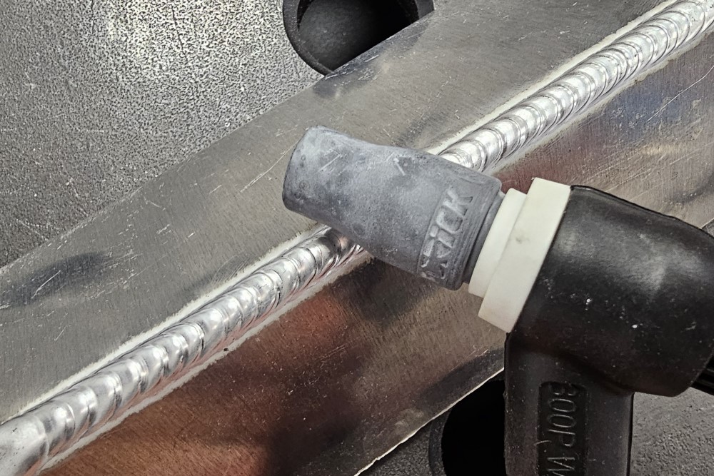 Šoba za aluminij silicijev karbid